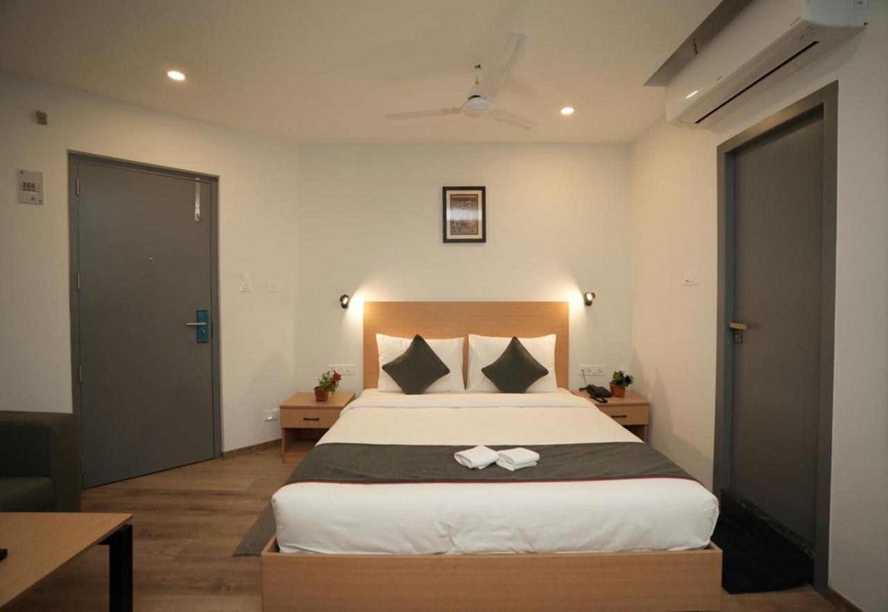 Grand Ganpat Hotell Vellore Eksteriør bilde
