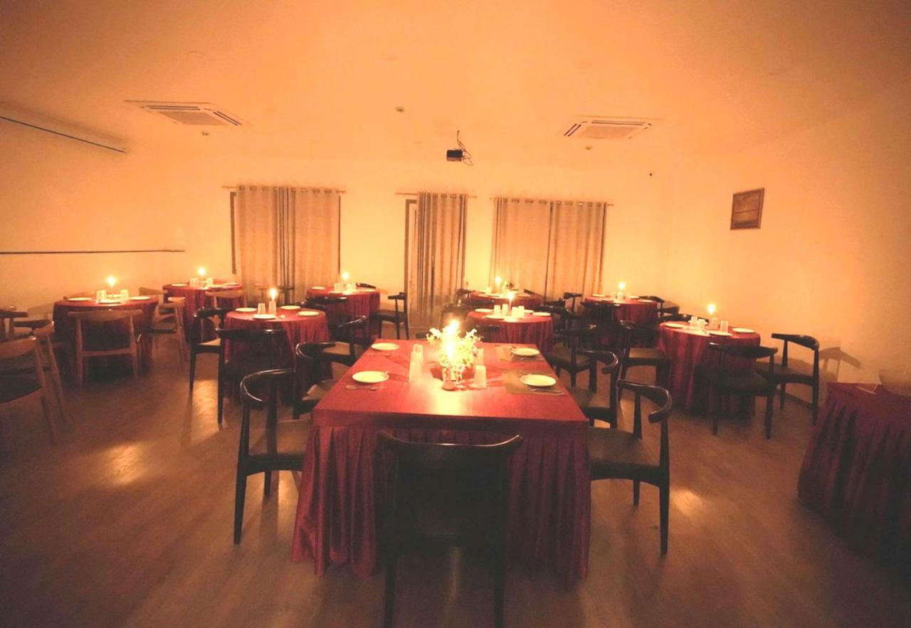 Grand Ganpat Hotell Vellore Eksteriør bilde