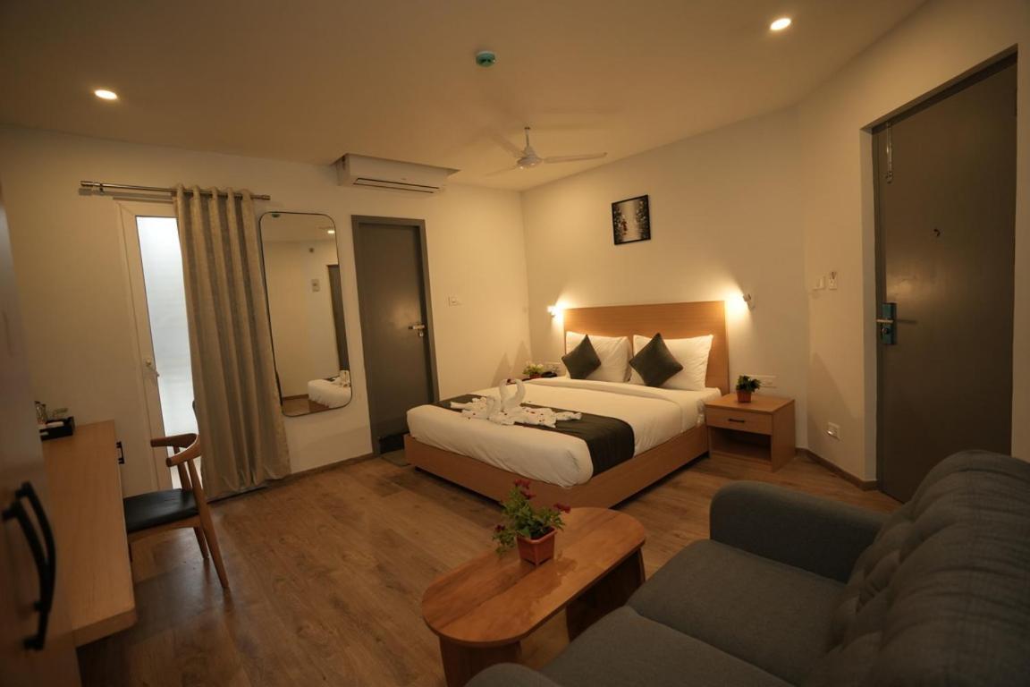 Grand Ganpat Hotell Vellore Eksteriør bilde